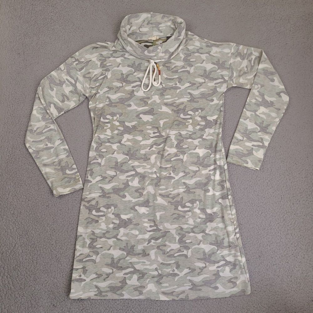Hem & Thread Dress Top Womens Small Green Camo Cowl Neck Long‎ Sleeve